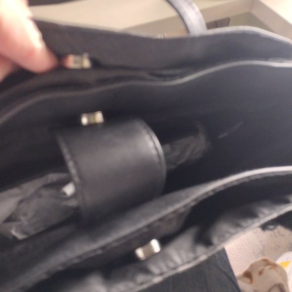 Jones of New York Signature Tote - Picture 9 of 16